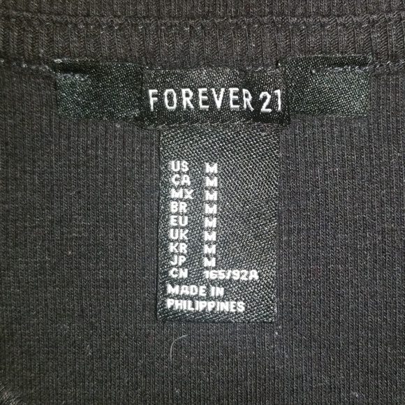 Forevor 21 Long Sleeve Ribbed Tee with Patch - Picture 3 of 3